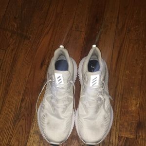 Adidas Alpha Bounce